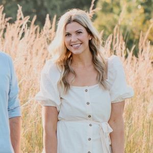 Meet your Posher, Megan